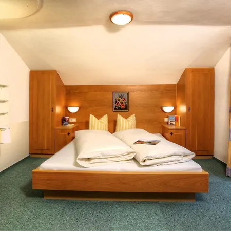 Kathi Scheiber Apartment Solden