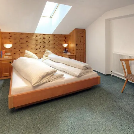 Kathi Scheiber Apartment *